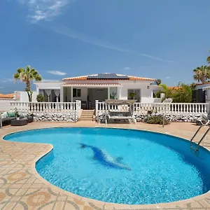 Villa Milena, Callao Salvaje