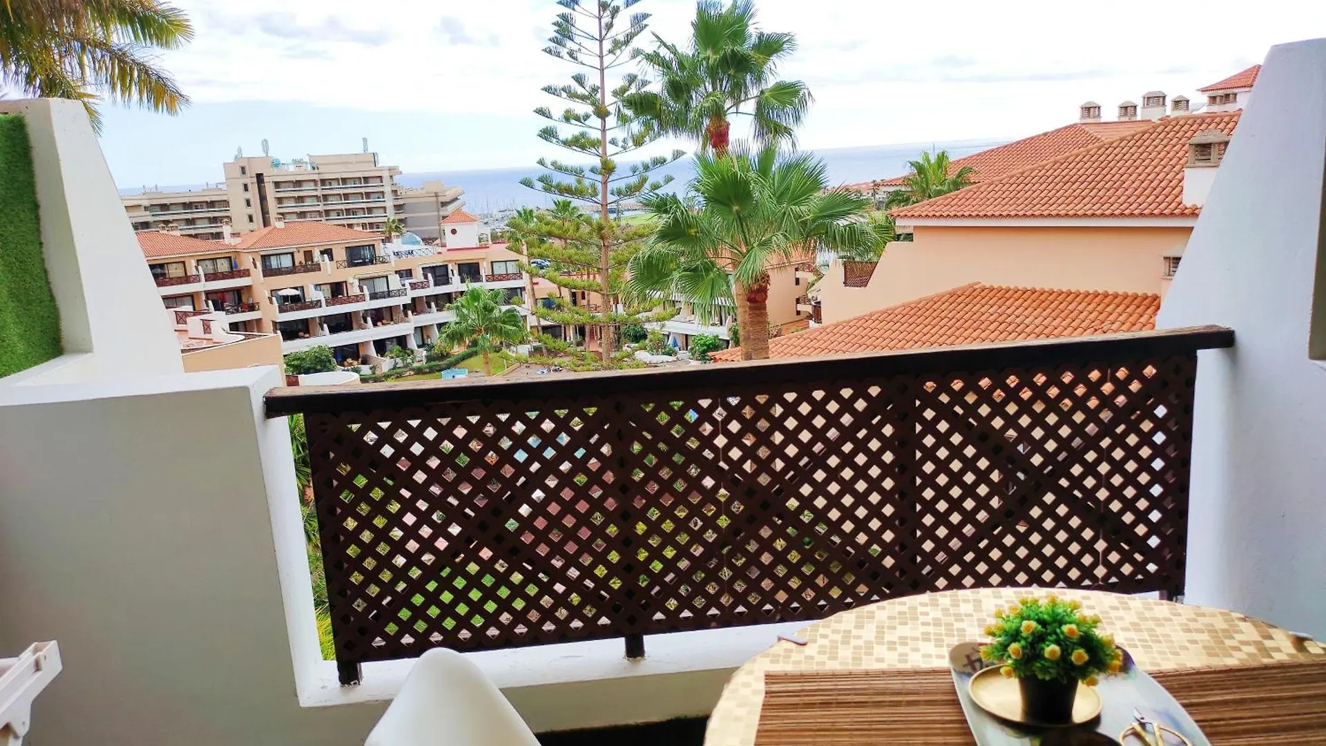 Lovely Apartment Top Views, Heated Pool, Great Location San Miguel de Abona